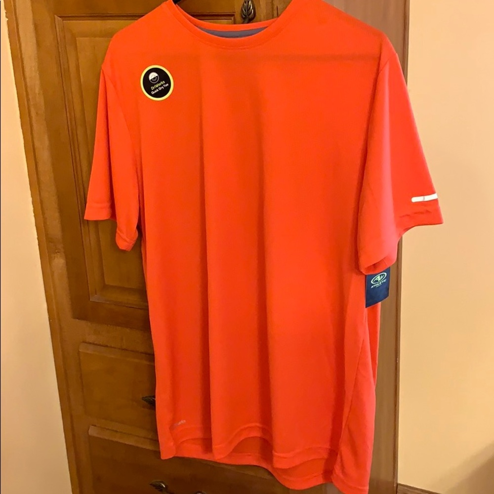 Quick dry t-shirt